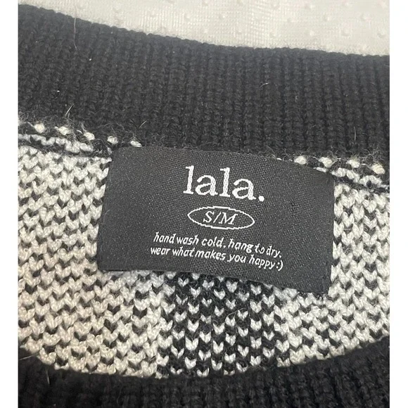 Dressed In Lala Colorful Graphic Women's Sweater - Picture 8 of 8